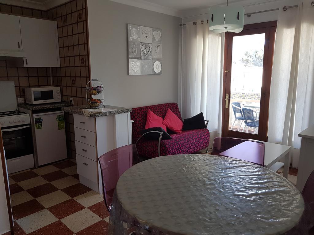 Las Belisas - Apartamentos Arenal d'en Castell Luaran gambar