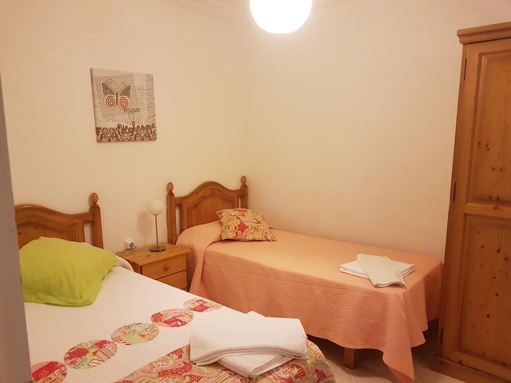 Las Belisas - Apartamentos Arenal d'en Castell Luaran gambar